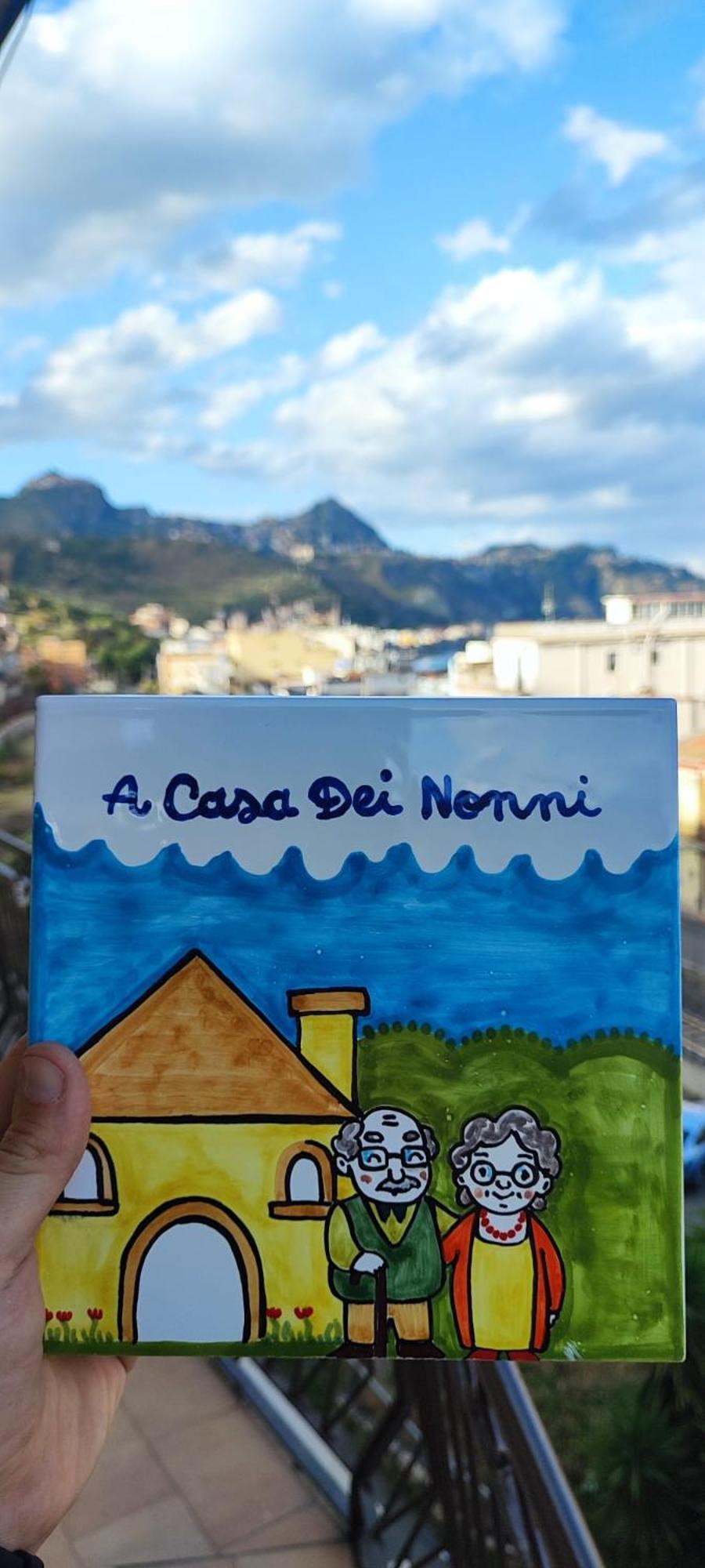 Апартаменты A Casa Dei Nonni Джардини-Наксос Экстерьер фото